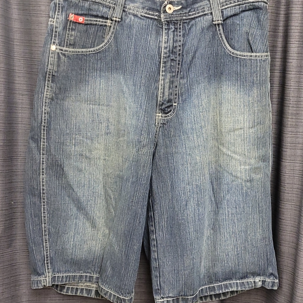 36 SouthPole Jean shorts